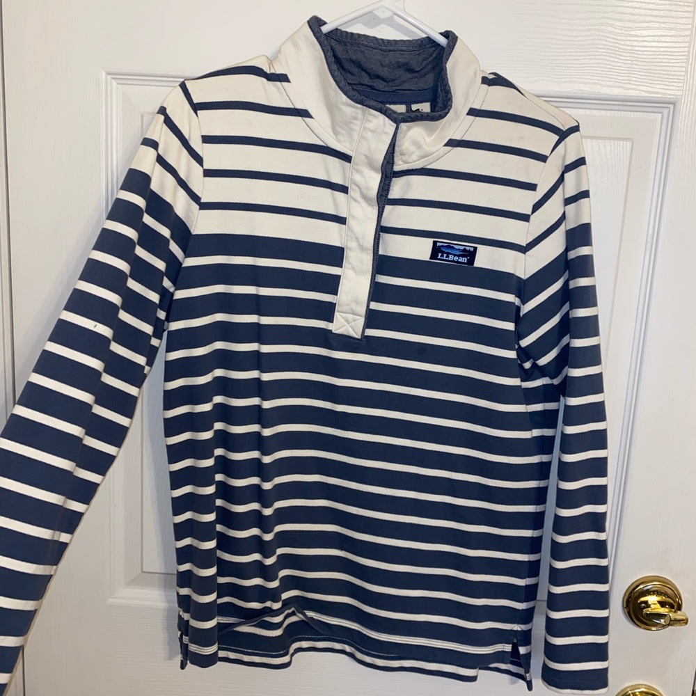 LLBean pullover - Picture 6 of 9